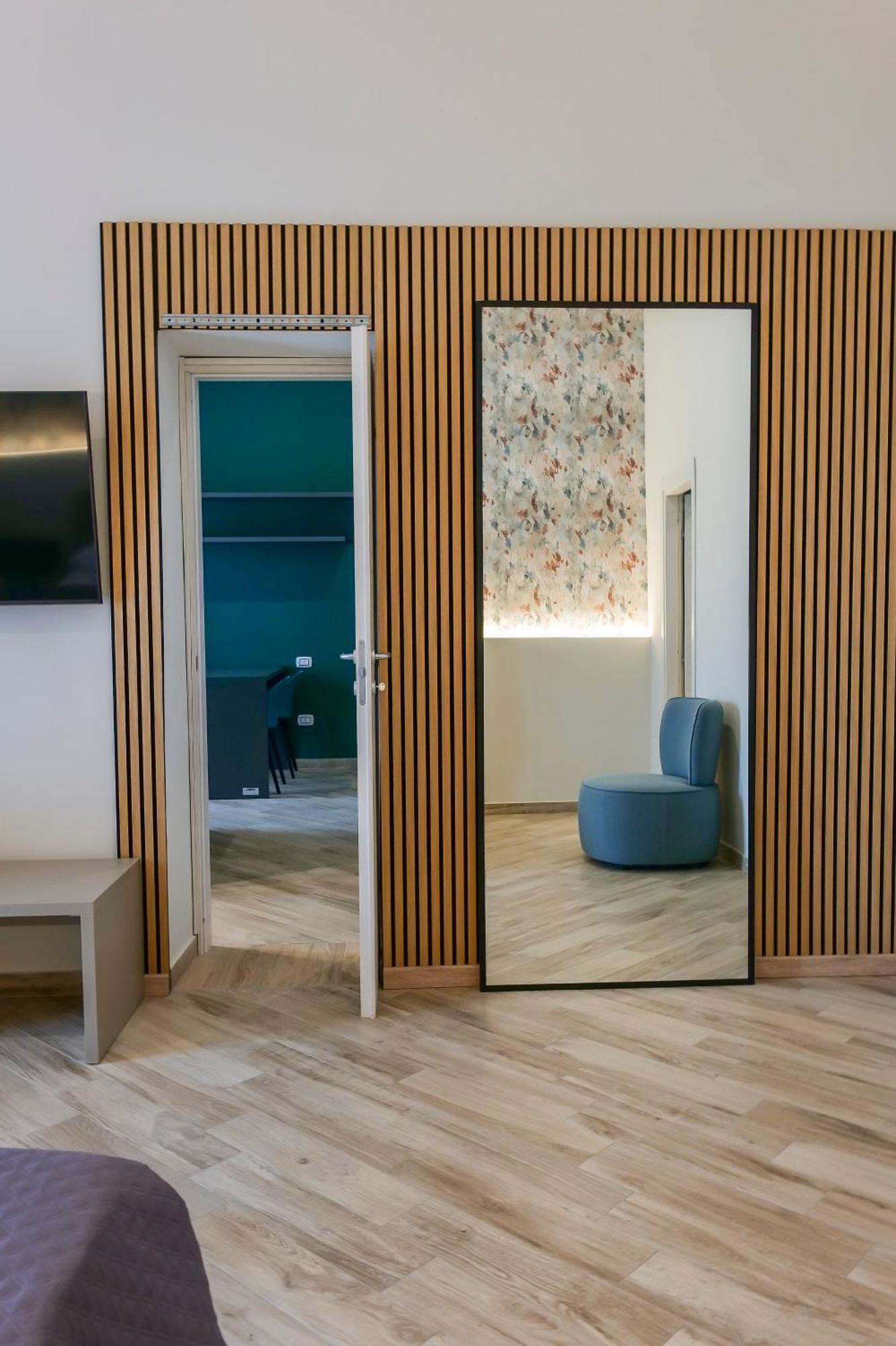 Rooftop Parthenopeo Contemporary Rooms Наполи Екстериор снимка