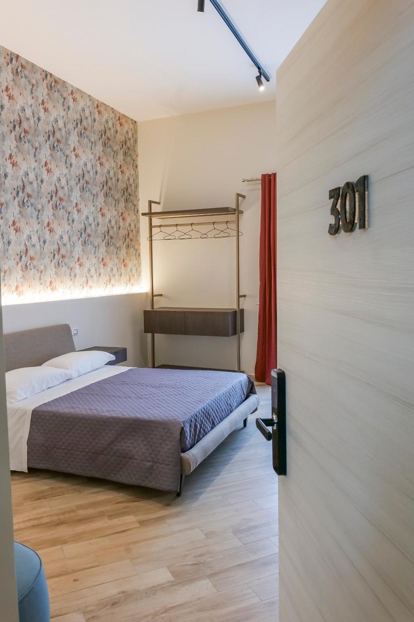 Rooftop Parthenopeo Contemporary Rooms Наполи Екстериор снимка