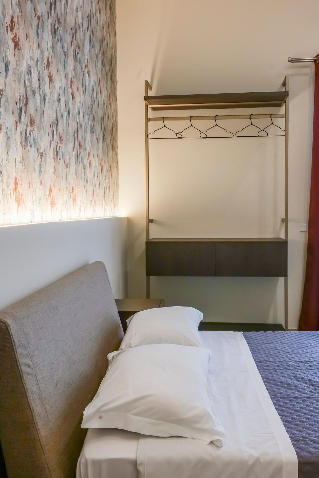 Rooftop Parthenopeo Contemporary Rooms Наполи Екстериор снимка