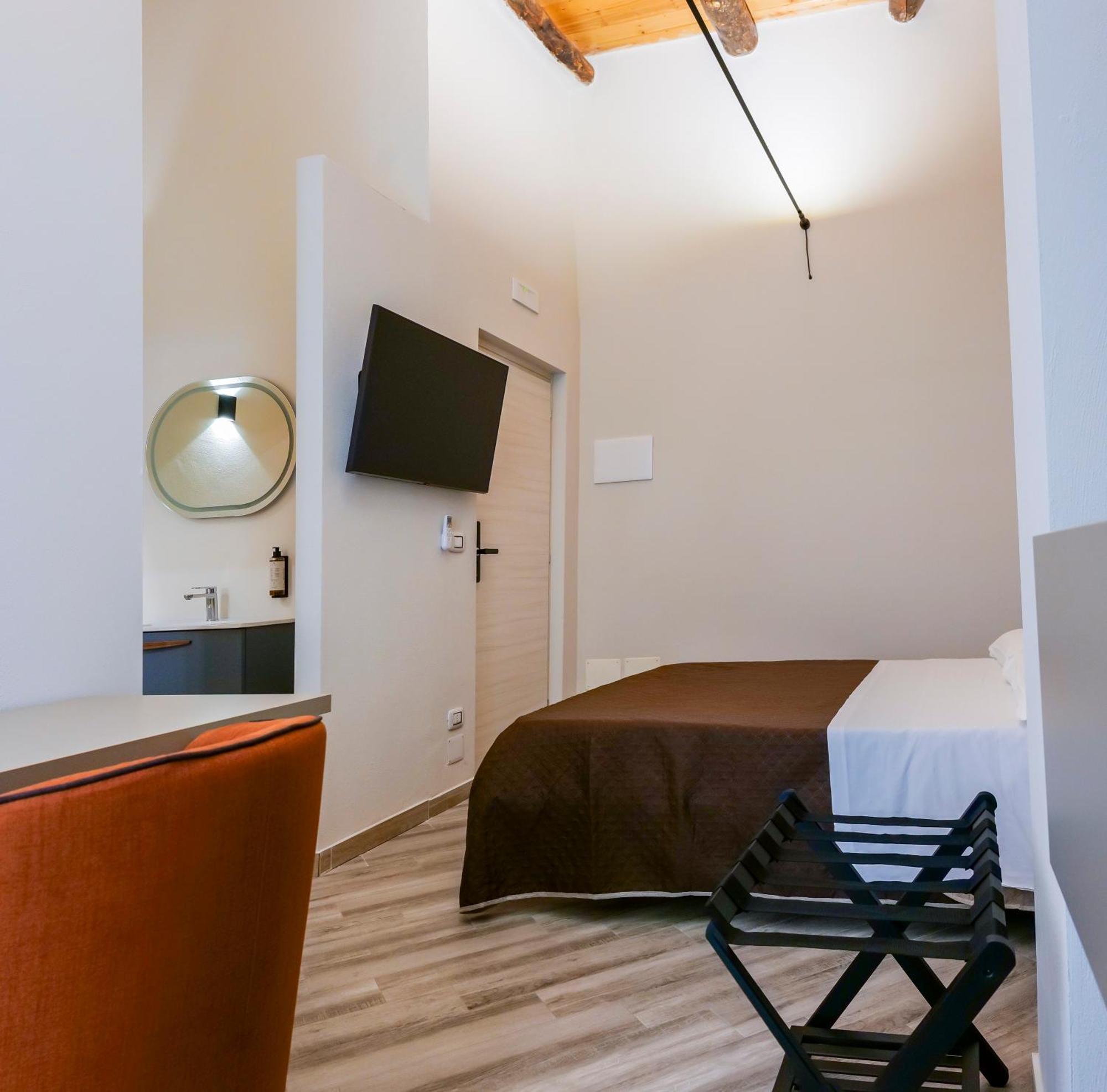 Rooftop Parthenopeo Contemporary Rooms Наполи Екстериор снимка
