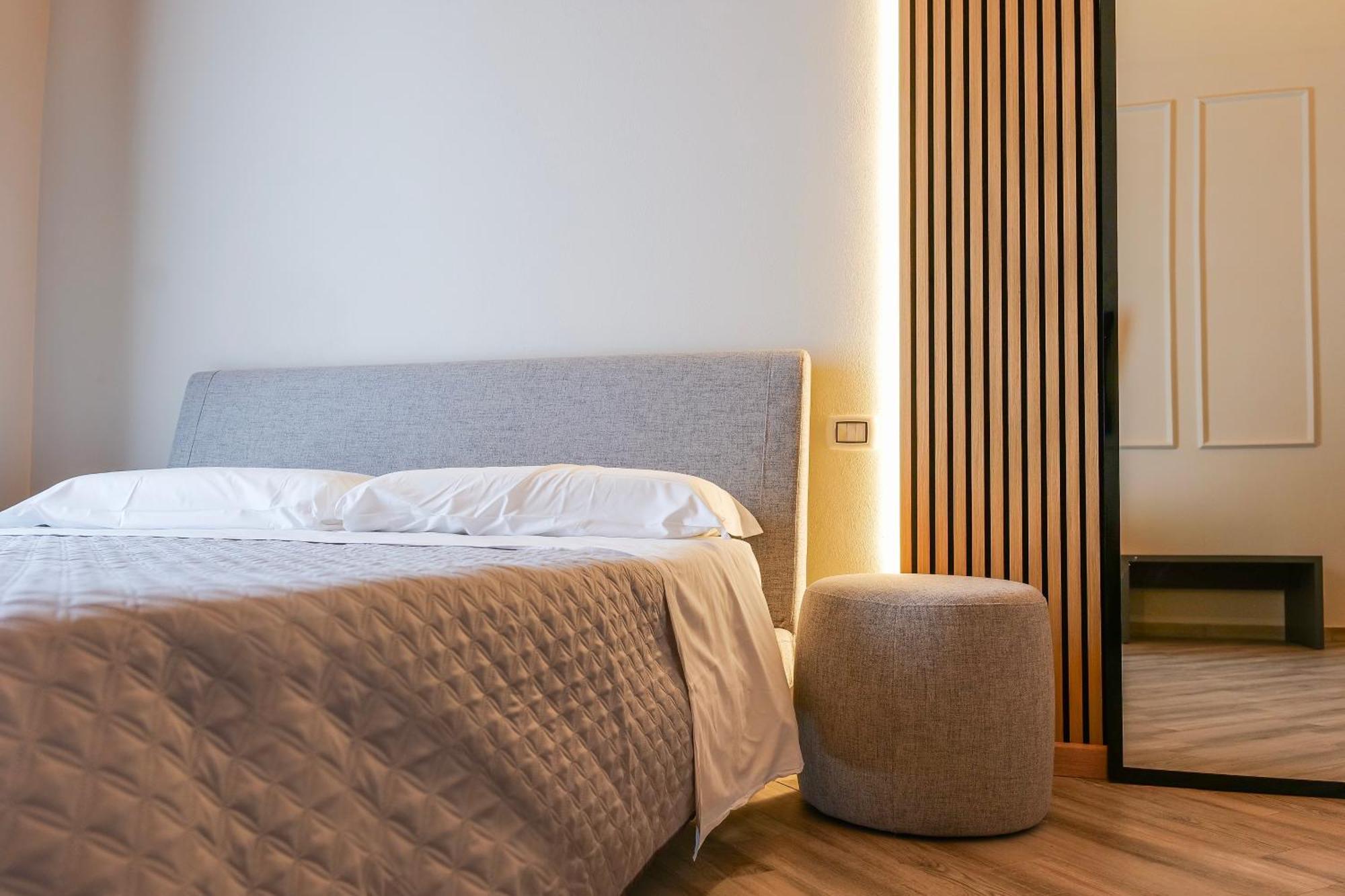 Rooftop Parthenopeo Contemporary Rooms Наполи Екстериор снимка